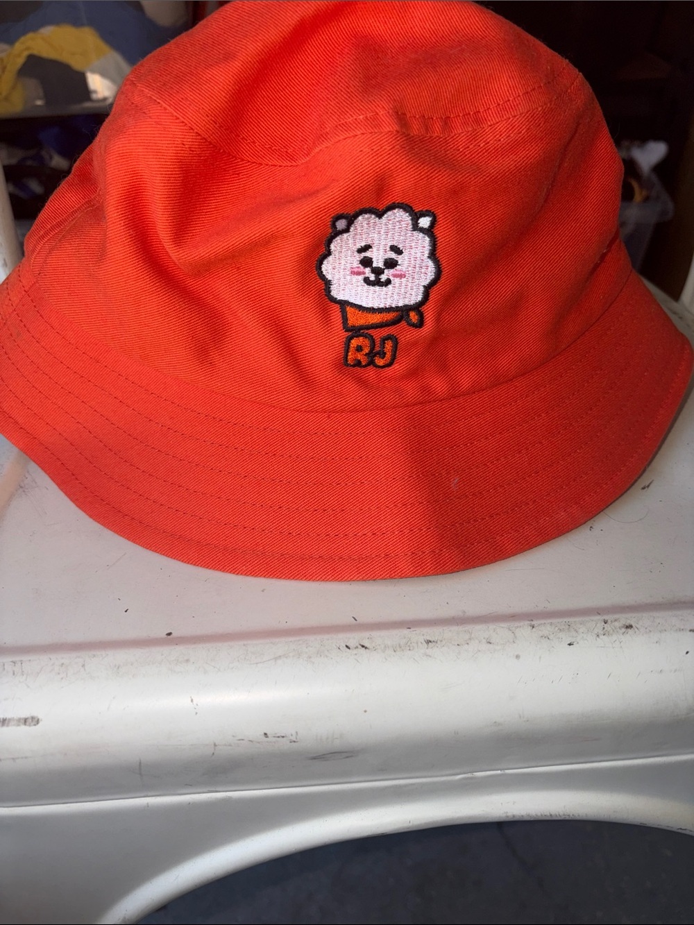 Womenโs Academyfuts bucket hat orange new one size cotton